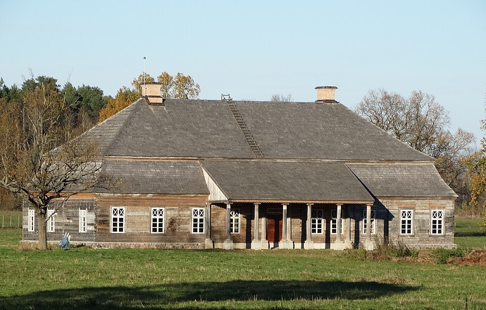 Aristavėlės dvaro rūmai